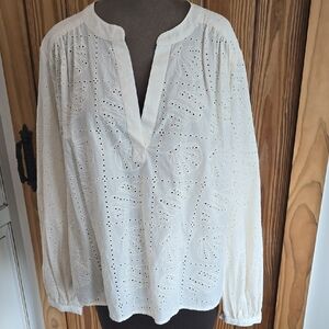 Universal Thread White Eyelet Blouse